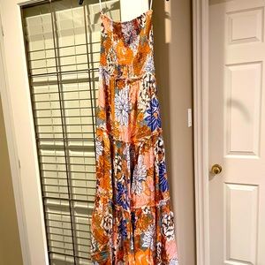 Cute summer maxi dress